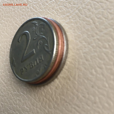 5 рублей  2009 года на заготовки 2 рублей? - 8D81F4B9-4226-44CA-8EF7-23AAD0C37559