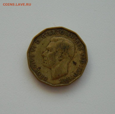Великобритания 3 пенса 1940 г. до 09.04.20 - DSCN9987.JPG