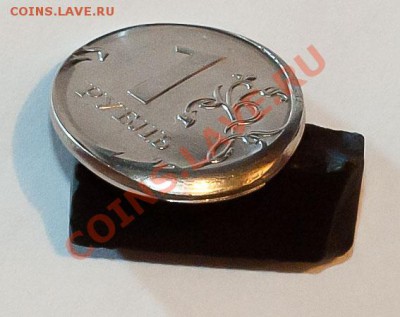 СМЕЩЕНИЕ ШТАМПА НА 1 руб 2010 г - 1руб2010-3