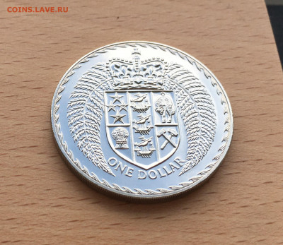 Крона Шайба Новая Зеландия 1$ доллар 1979 - IMG_0782.JPG