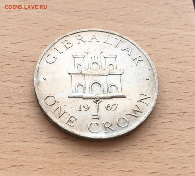Крона Шайба Гибралтар 1 крона 1967 замок - IMG_0798.JPG