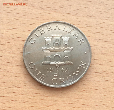 Крона Шайба Гибралтар 1 крона 1967 замок - IMG_0796.JPG