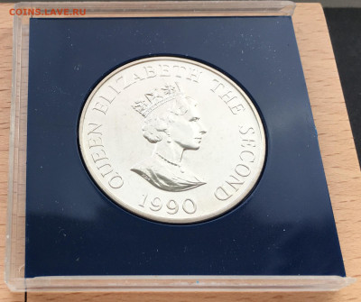 Крона Шайба Олдерни 2 фунта 1990 90 лет Королевы Матери - IMG_0886.JPG