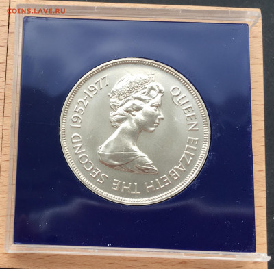 Крона Шайба Гернси 25 пенсов 1977 25 лет правления Королевы - IMG_0920.JPG