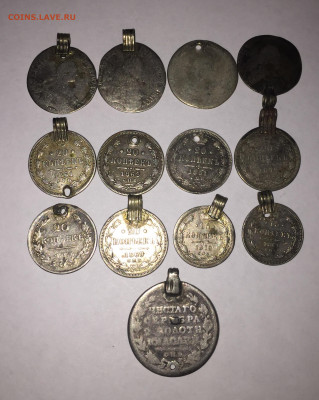 13 серебряных монет одним лотом. - E7AE9EEA-E959-4C7D-BF7F-2897E4690F21