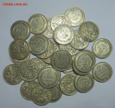 Латвия 1 лат 1924 2 лата 1925-1926 - 1.JPG
