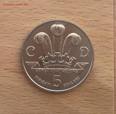 Крона Шайба Кирибати 5$ долларов 1981 Независимость - IMG_1268.JPG