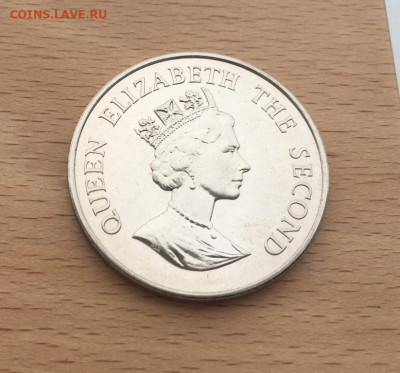 Крона Шайба Фолклендские острова 50 пенсов 1987 Пингвины - krona_shajba_folklendskie_ostrova_50_pensov_1987_korolevskie_pingviny_fauna_zhivotnye (3)
