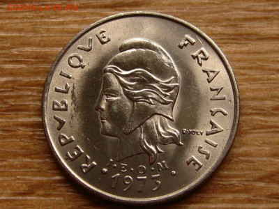 Гебриды 20 франков 1973 до 22.05.20 в 22.00 М - IMG_6153.JPG