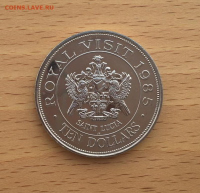 Сент-Люсия 10$ долларов 1985 Сент Люсия Санта Лючия Королевс - sent_ljusija_10_dollarov_1985_sent_ljusija_santa_ljuchija_korolevskij_vizit_unc_krona_shajba