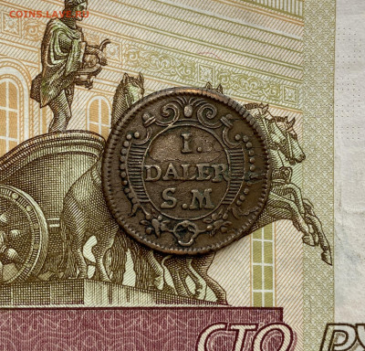 ЛОТ 10 монет разных стран. - 158B239E-EBCC-4D43-B0BF-01A2EE25C6FD