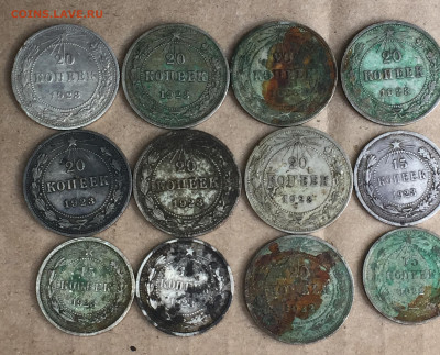 Монеты 20коп, 15коп 1923-1922 12 штук одним лотом. - F5ECE213-024D-465D-B500-4745E81F9B00