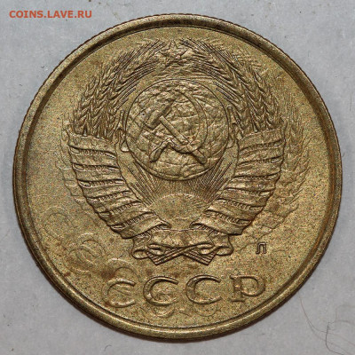 10 рублей 1993г лмд брак. - 302
