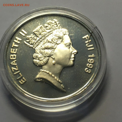 Фиджи 10$ 1993г "Уильям Блай" - image-10-08-20-06-02