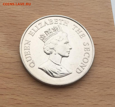 Крона Шайба Фолклендские острова 50 пенсов 1987 Пингвины - krona_shajba_folklendskie_ostrova_50_pensov_1987_korolevskie_pingviny_fauna_zhivotnye (3)