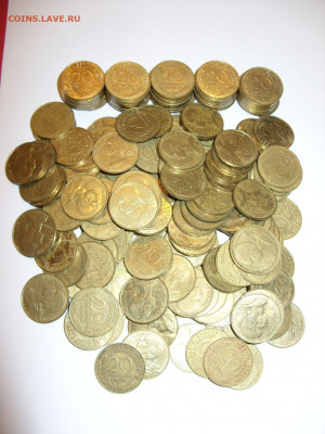 20 сантимов Франция много. В наличии 250-280 штук - 20 сантимов Франция много