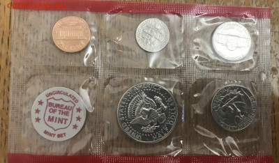 США Набор монет 1973 года UNC до 21.30 МСК 10.10.20 - B9F79BCB-401F-4893-B9ED-21159FD879D2