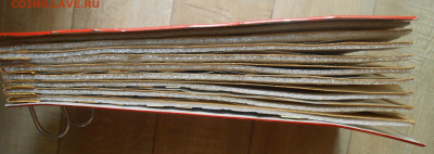 Альбом (Уралвагонзавод) со значками (394 шт) до 26.10 22:00 - 15.JPG