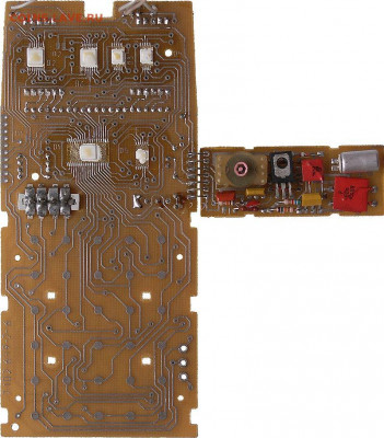 калькулятор мк- 61 - 800px-Main_PCB_rear