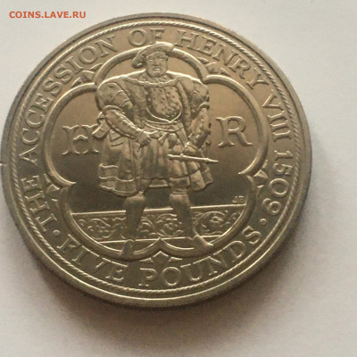 Британия 5 фунтов 2009г 500 лет восхождения Генриха VIII - image-14-11-20-10-46-3