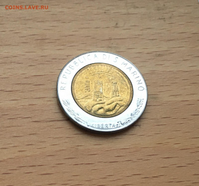 биметалл Сан Марино 500 лир 1982 Социальные достижения - IMG_8585.JPG