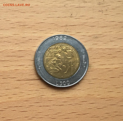 биметалл Сан Марино 500 лир 1982 Социальные достижения - IMG_8578.JPG