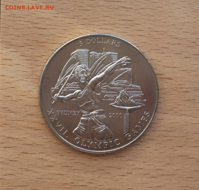Крона Шайба Либерия 5$ долларов 2000 метание копья - krona_shajba_liberija_5_dollarov_2000_letnie_olimpijskie_igry_sidnej_metanie_kopja_sport_olimpiada