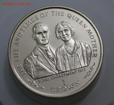 Крона Шайба Остров Мэн 1 крона 1999 Королевская Помолвка UNC - krona_shajba_ostrov_men_1_krona_1999_korolevskaja_pomolvka_unc_zhizn_i_momenty_korolevy_materi