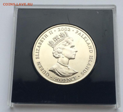 Крона Шайба Фолклендские острова 50 пенсов 2002 - krona_shajba_folklendskie_ostrova_50_pensov_2002_50_let_pravlenija_elizavety_folklendy (1)