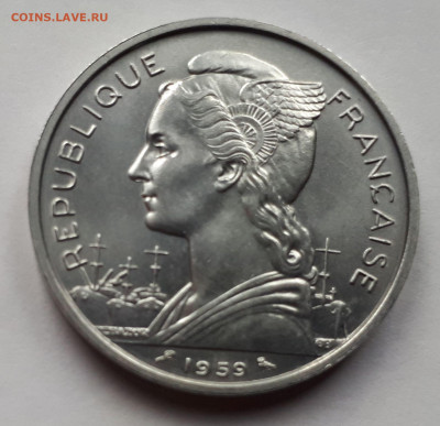 Французское Сомали 5 франков 1959 г. Тираж - 500 000. UNC - 6
