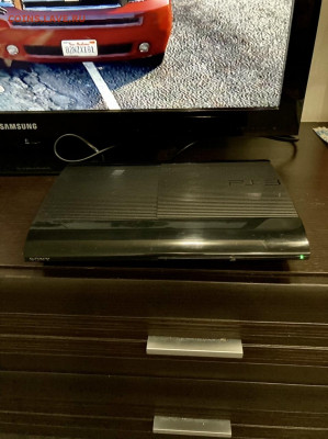 Игровая приставка PS3 с 11 дисками. До 22:00 06.11.20 - E937ABCE-4C2C-4293-98BF-FD9749274C19