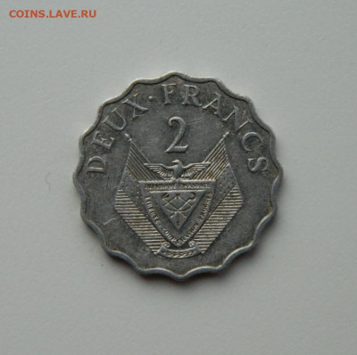 Руанда 2 франка 1970 г. (Юбилейная) до 07.12.20 - DSCN3872.JPG