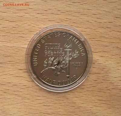 2 доллара 1992 50 центов S Гимнастика Пруф - IMG_8889.JPG