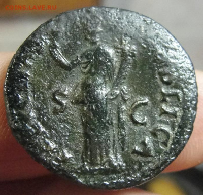 Дупондий Тита, Арета IV, А. Яннай - T.R.