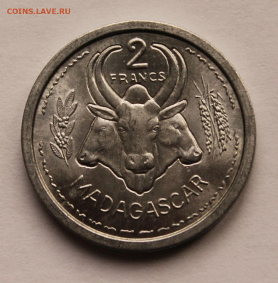 Французский Мадагаскар 2 франка 1948. Сохран! UNC - 5