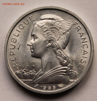 Французское Сомали 5 франков 1965 г. Тираж - 200 000. UNC - 3.