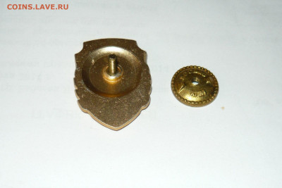 Знак Досааф СССР.За отличную учебу. До 28.12.20. - P1060685.JPG
