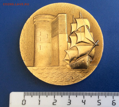 настольная медаль 100 лет Бакинскому Морехоному Училищу - IMG_1900.JPG