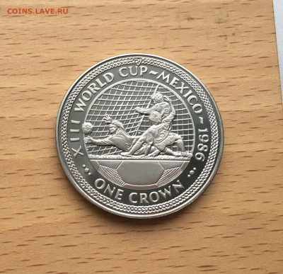 Шайба Остров Мэн 1 крона 1986 Чемпионат мира по футболу - IMG_0025.JPG