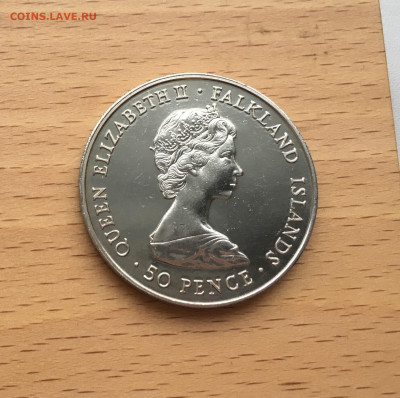Крона Шайба Фолклендские острова 50 пенсов 1981 Свадьба Диан - IMG_0171.JPG