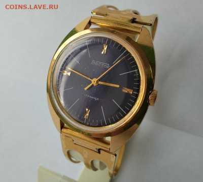 Восток.17 камней.Позолота - _3HZxn1dN5c