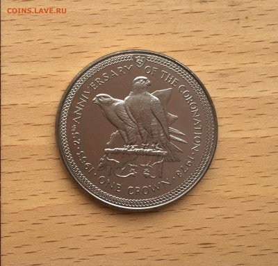 Крона Шайба Остров Мэн 1 крона 1978 25 лет коронации Соколы - IMG_0301.JPG