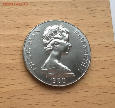 Шайба Остров Мэн 1 крона 1980 Олимпийские Игры Москва бокс - IMG_0432.JPG
