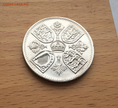 Крона Шайба Великобритания 5 шиллингов 1960 выставка - IMG_0367.JPG
