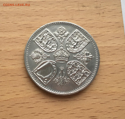 Крона Шайба Великобритания 5 шиллингов 1960 выставка - IMG_0365.JPG