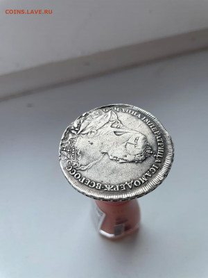 Рубль 1737 год Гедлингер - 3