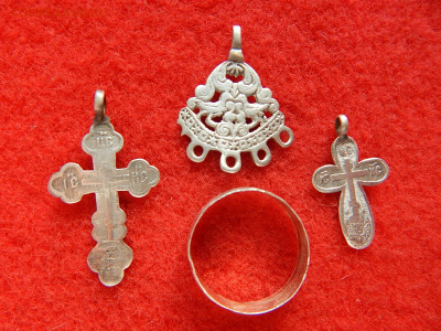 Серебро 84 проба 2 крестика,серьга,кольцо вес 4.1 гр. - 123456789 028.JPG