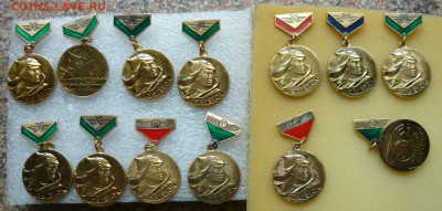 Значки разные.Фикс.цена по 50р.(1) До 16.02.21 - P1070348.JPG