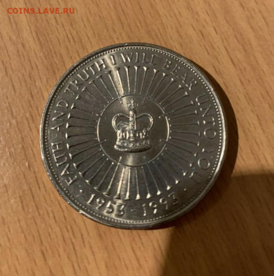 Крона Шайба Великобритания 5 фунтов 1993 40 лет правления - krona_shajba_velikobritanija_5_funtov_1993_40_let_pravlenija_elizavety_ii (1)