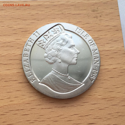 Крона Шайба Остров Мэн 1 крона 1987 Фримантл парусник фрегат - IMG_2459.JPG